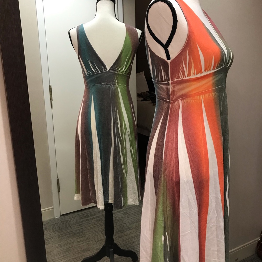 Sun Dress - Picture 3 of 4